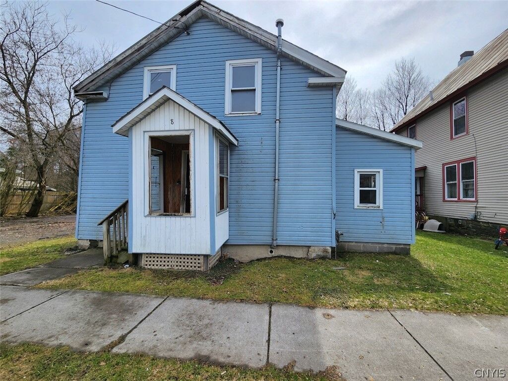 Property Photo:  8 Center Street  NY 13101 
