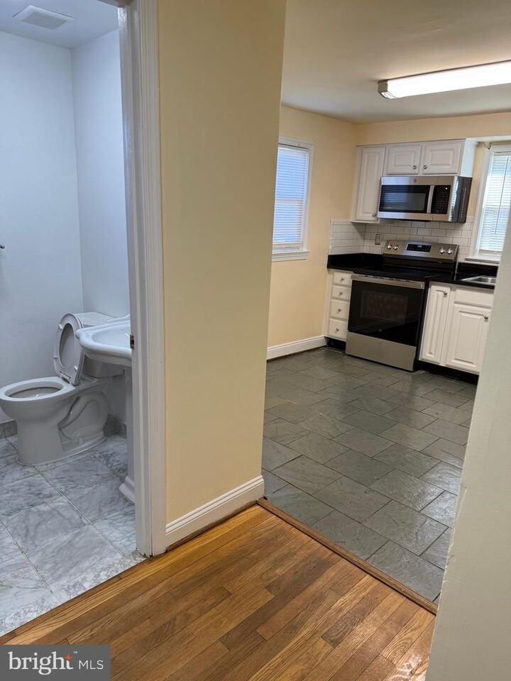 Property Photo:  4009 Graceland  VA 20119 