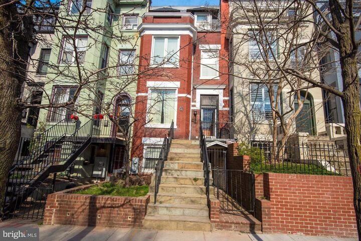 Property Photo: 2721 NW Ontario Road NW #B DC 20009