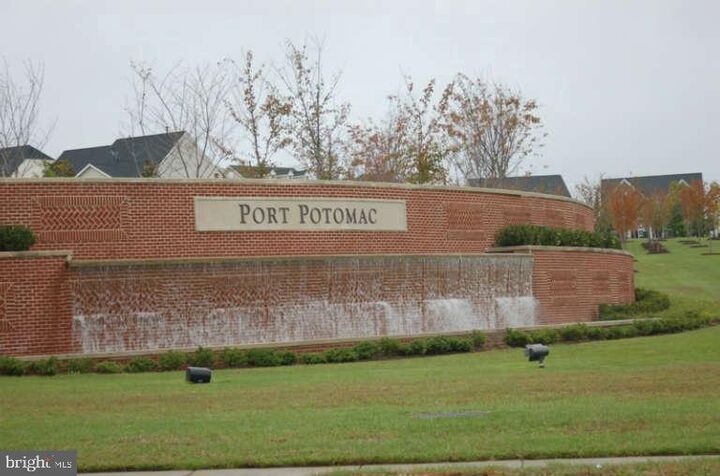 Property Photo:  2469 Transom Place  VA 22191 