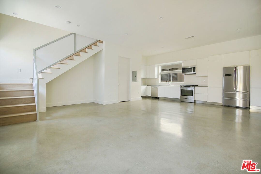 Property Photo: 2496 S Centinela Ave CA 90064