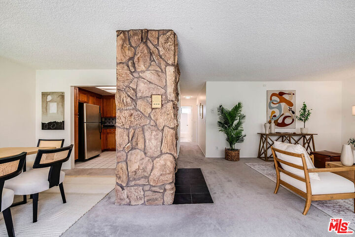 Property Photo:  2249 20th St  CA 90405 