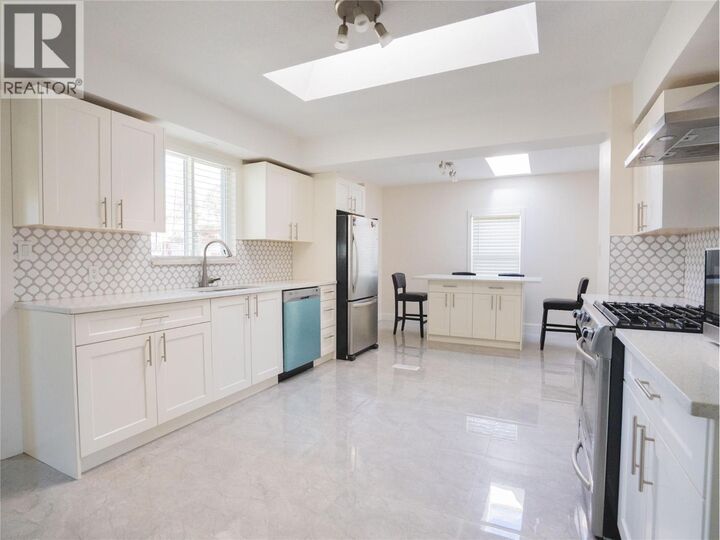 Property Photo: 7212 Heron Lane BC V0H 1V0