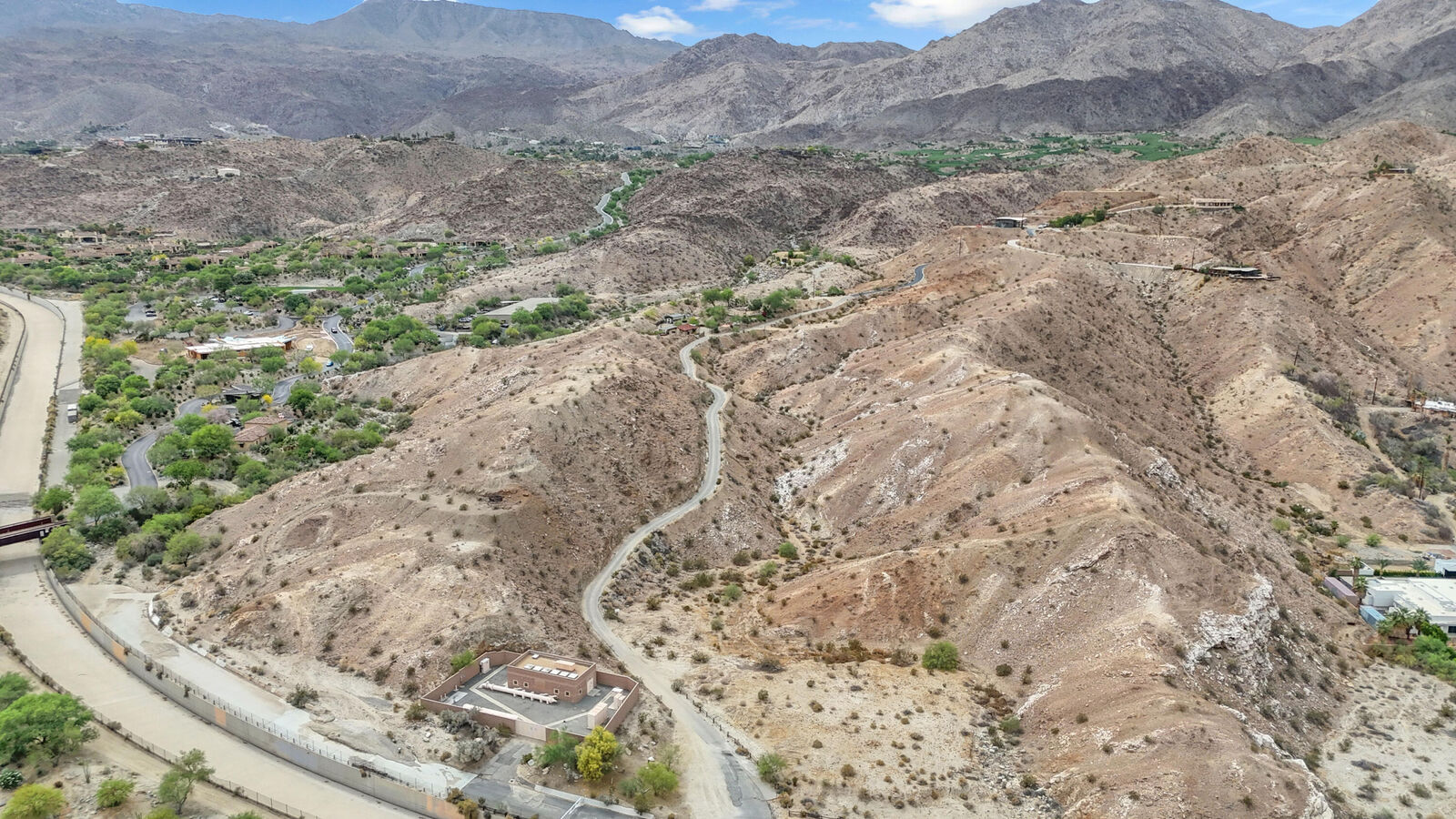 Property Photo: 72384 Ridgecrest Lane CA 92260