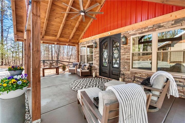 Property Photo: 308 Hugh Stowers Road GA 30534