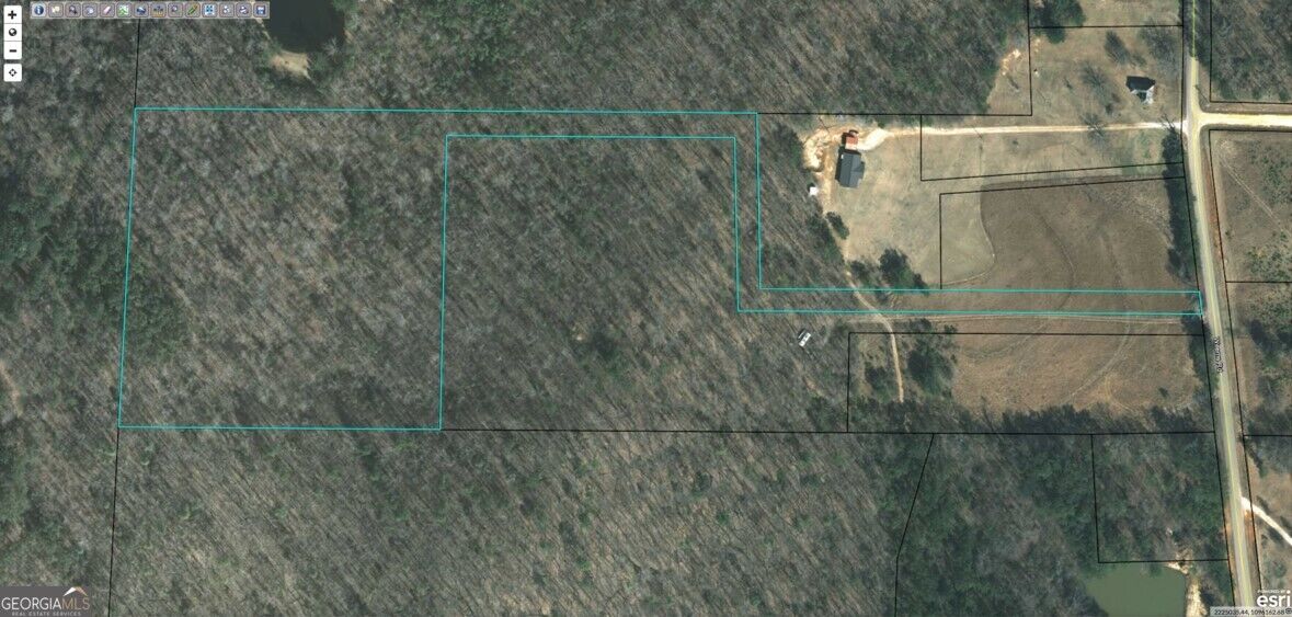 Property Photo:  2943 Weems Road  GA 30258 