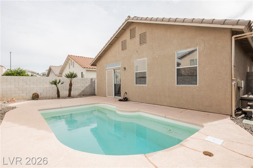Property Photo:  1080 Sweeping Ivy Court  NV 89183 