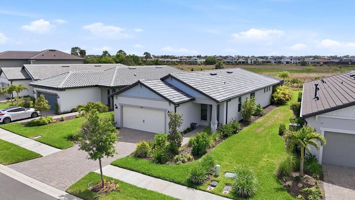 Property Photo: 6229 Fish Eagle Court FL 34275