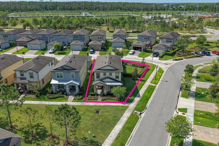 Property Photo: 11827 Blamey Trail FL 33556