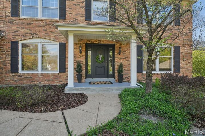 Property Photo:  605 Waterford Ridge Court  MO 63021 