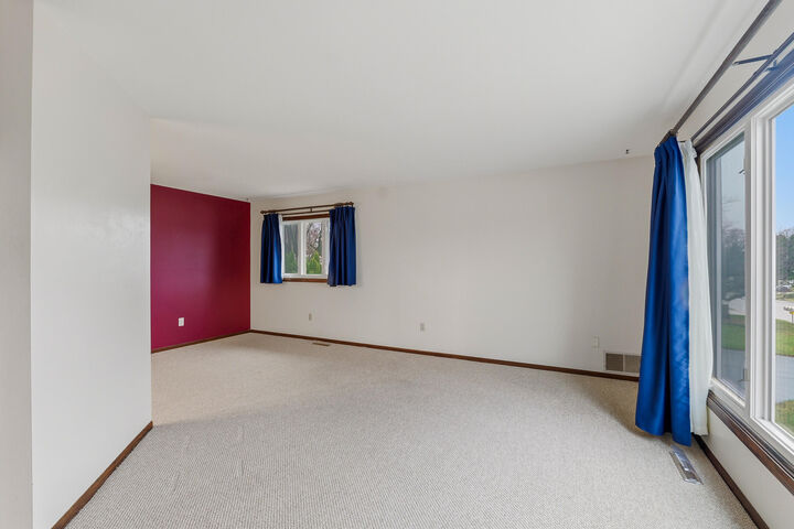 Property Photo:  438 Emmer St  WI 53050 