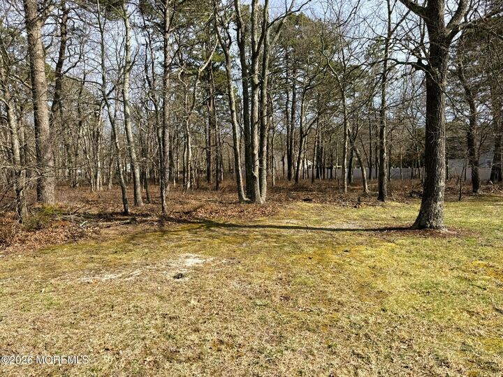 Property Photo:  16 Pinewood Drive  NJ 08087 