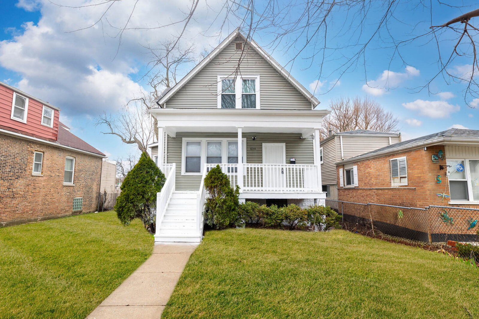 Property Photo:  6744 S Aberdeen Street  IL 60621 
