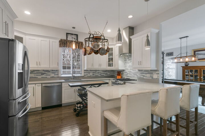 Property Photo:  3239 Wesley Avenue  IL 60402 