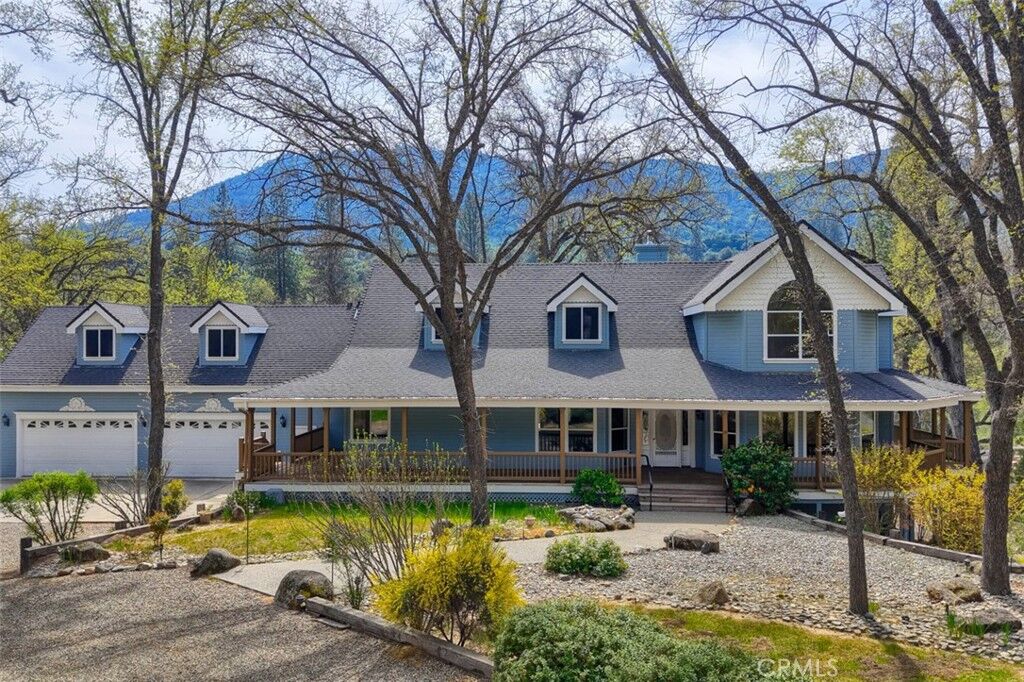 Property Photo:  46580 Vista Del Rio  CA 93644 