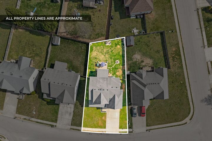 Property Photo:  3389 Franklin Meadows Way  TN 37042 