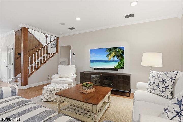 Property Photo:  3814 Survey Circle  FL 34134 