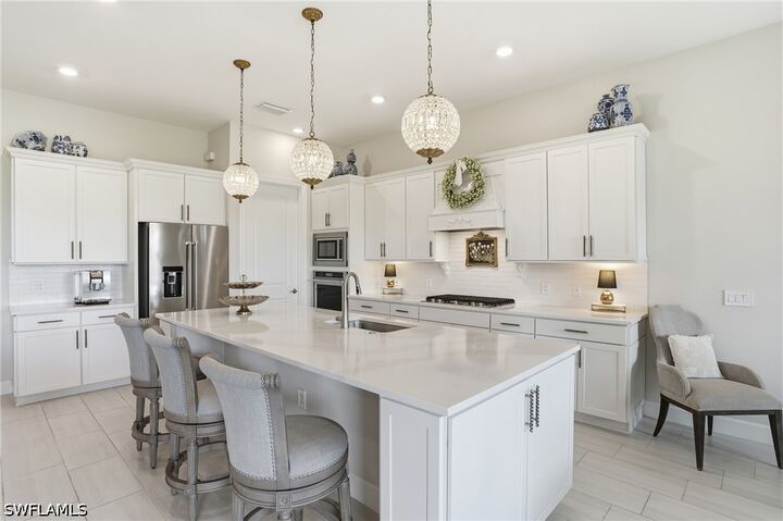 Property Photo:  1848 Terreno Boulevard  FL 34120 