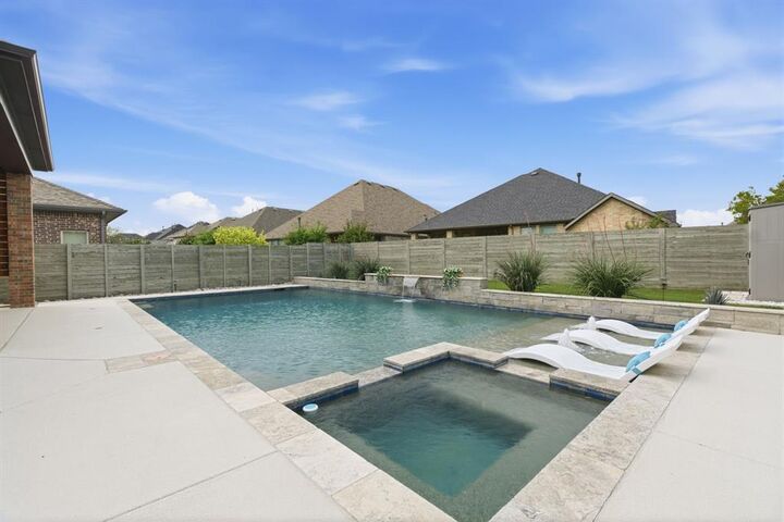 Property Photo:  1104 9th Street  TX 76226 