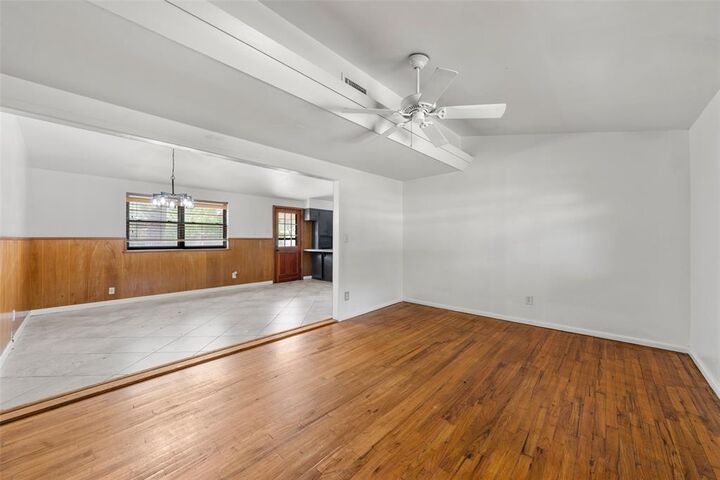 Property Photo:  308 Catalina  TX 76712 