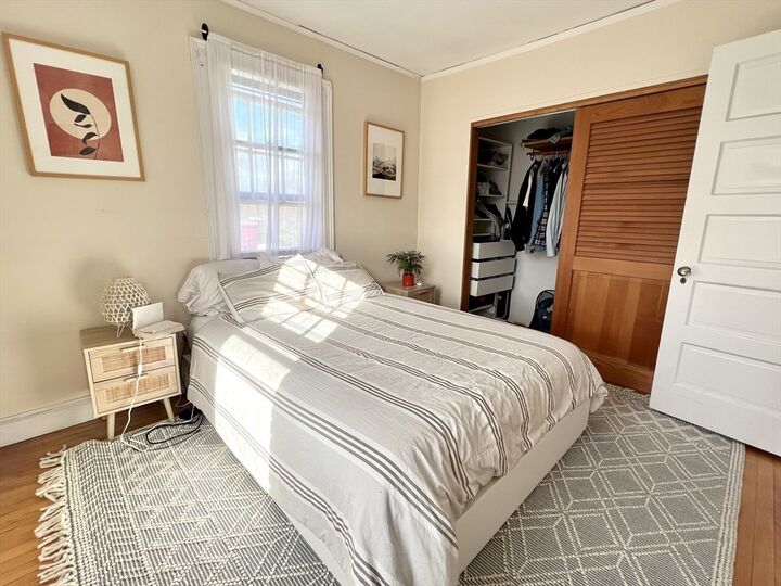 Property Photo:  34 Ash St 404  MA 02138 