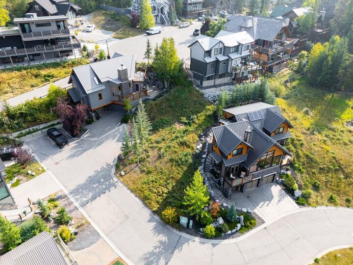 Photo de la propriété:  126 Benchlands Terrace 3  AB T1W 1G2 