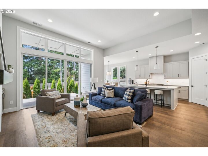 Property Photo:  9240 SW 74th Ave  OR 97223 