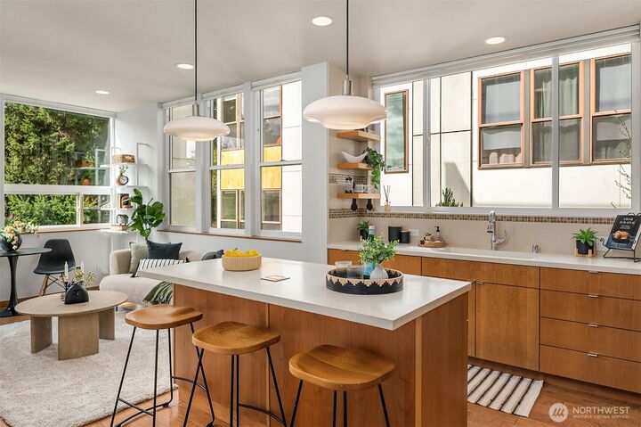 Property Photo:  114 N 39th Street  WA 98103 