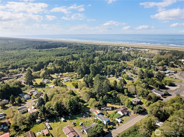 Property Photo:  715  Copalis Beach Road  WA 98535 