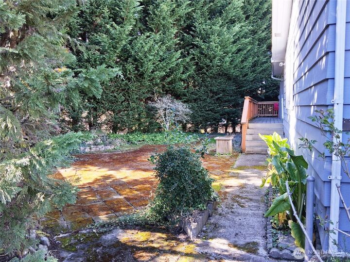 Property Photo: 815 124th Street SW 36 WA 98204