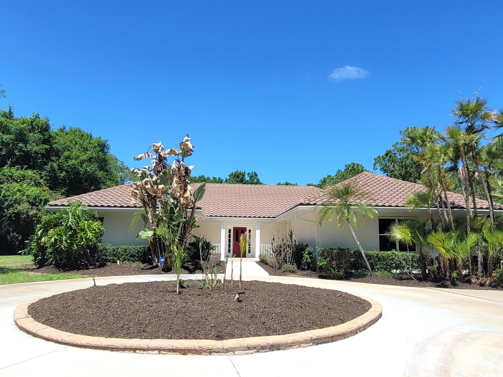 Property Photo:  7922 Steeplechase Lane  FL 34986 