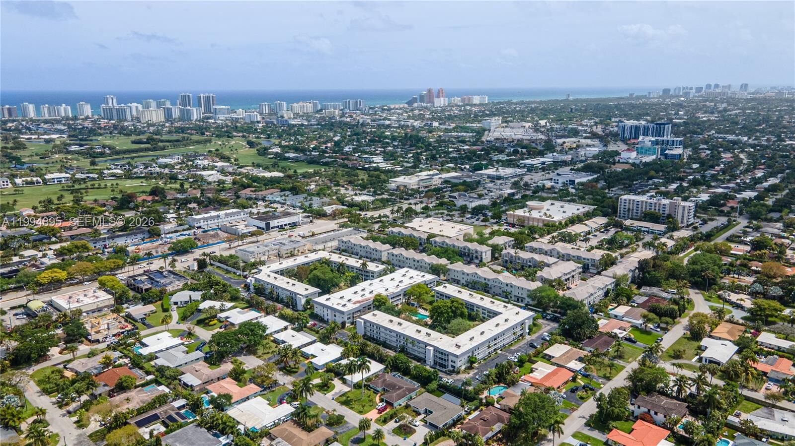 Property Photo: 4025 N Federal Hwy 226C FL 33308