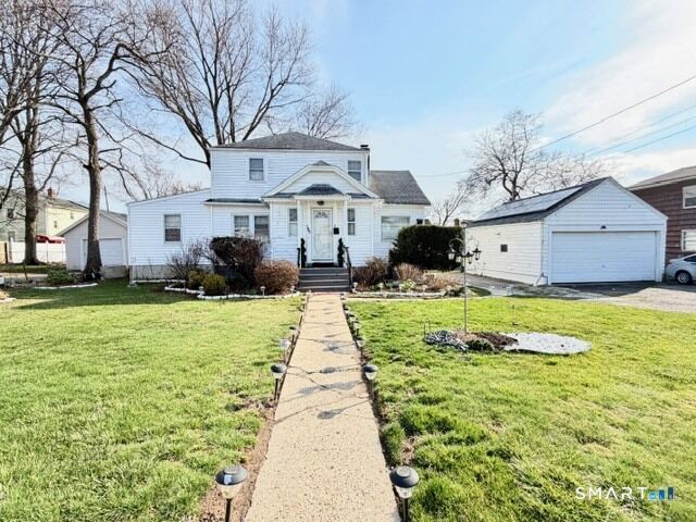 Property Photo: 185 Grandview Avenue CT 06606