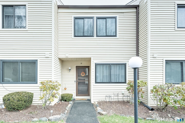 Property Photo:  81 Deer Run 81  CT 06801 