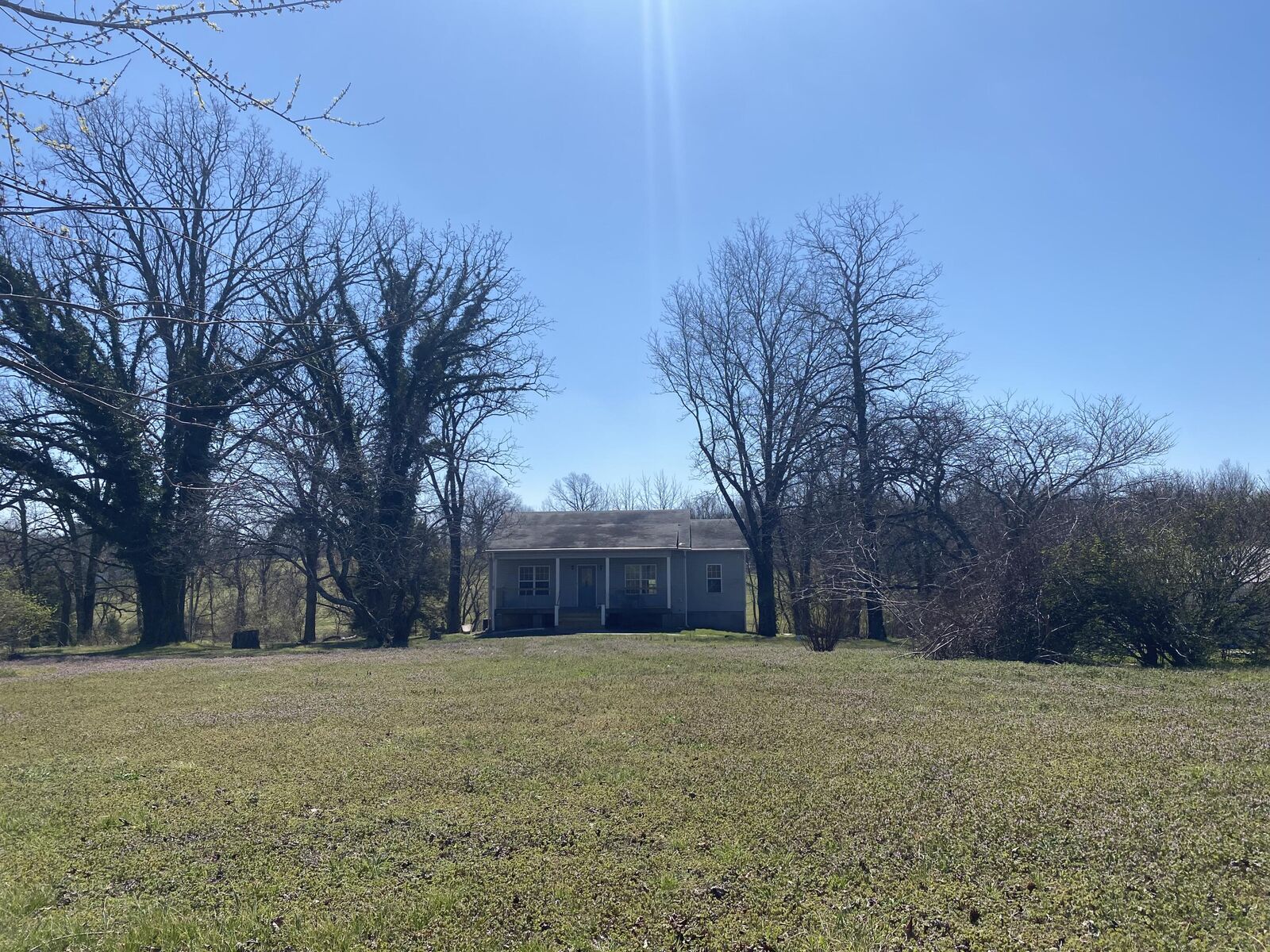 Property Photo:  1536 S Outer Road  MO 65704 