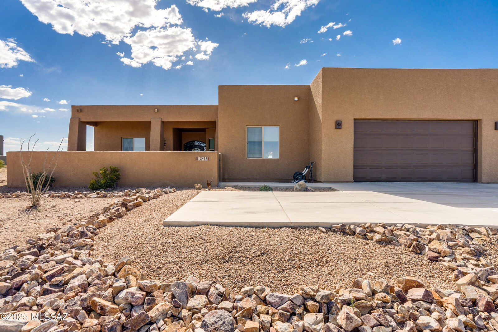 Property Photo:  13416 S Sundown Ranch Road  AZ 85641 