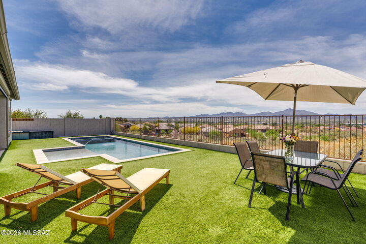 Property Photo:  5291 W Avenida Tierra Alta  AZ 85742 