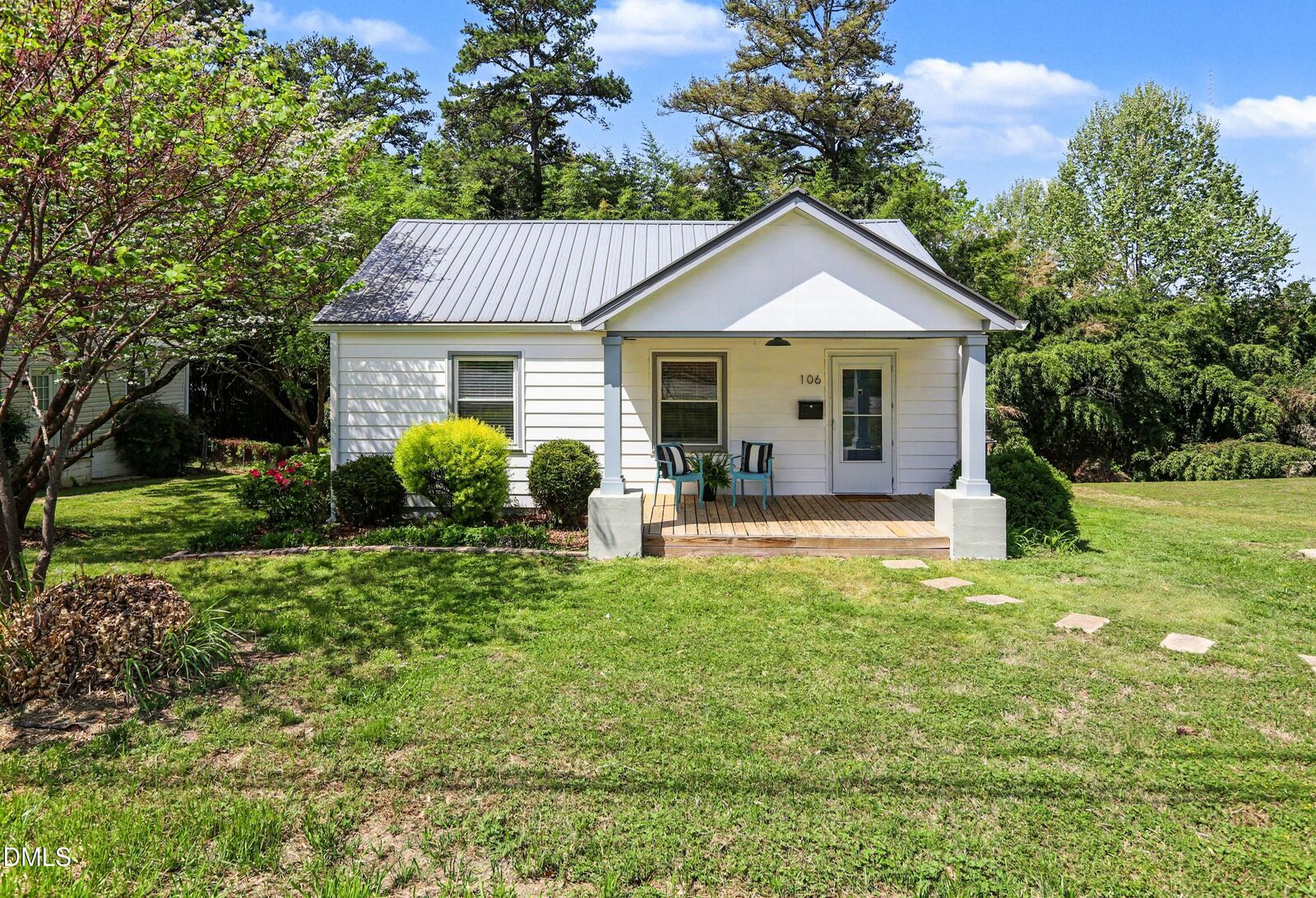 Property Photo:  106 Plainview Avenue  NC 27604 