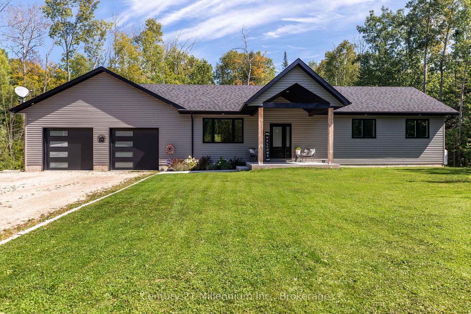 Property Photo:  23 Hemlock Road  ON N0H 2T0 