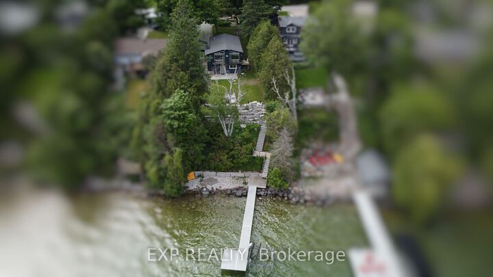 2295 Lakeshore Road E — photo 1