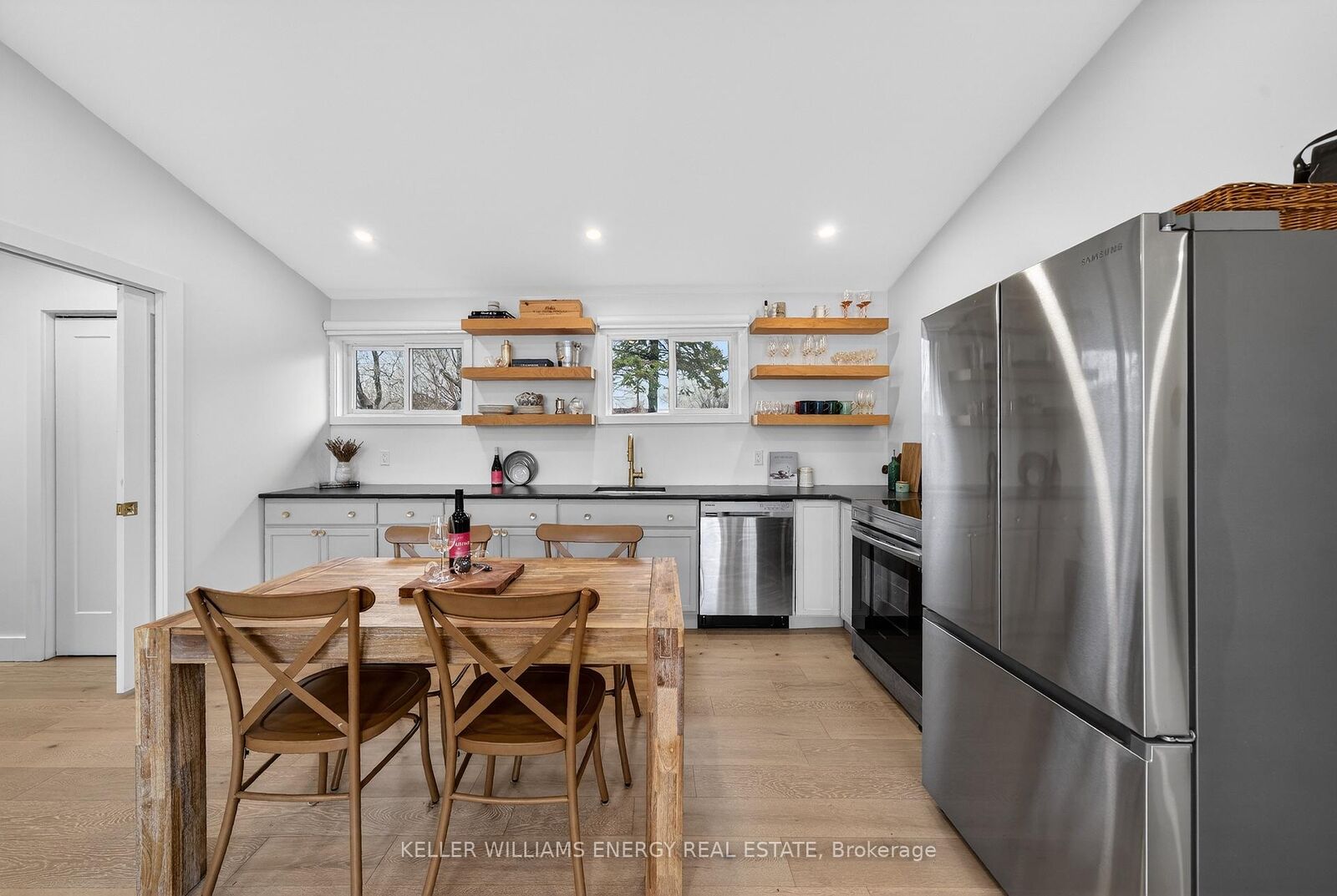 Property Photo: 1071C Lakeside Drive ON K0K 1T0