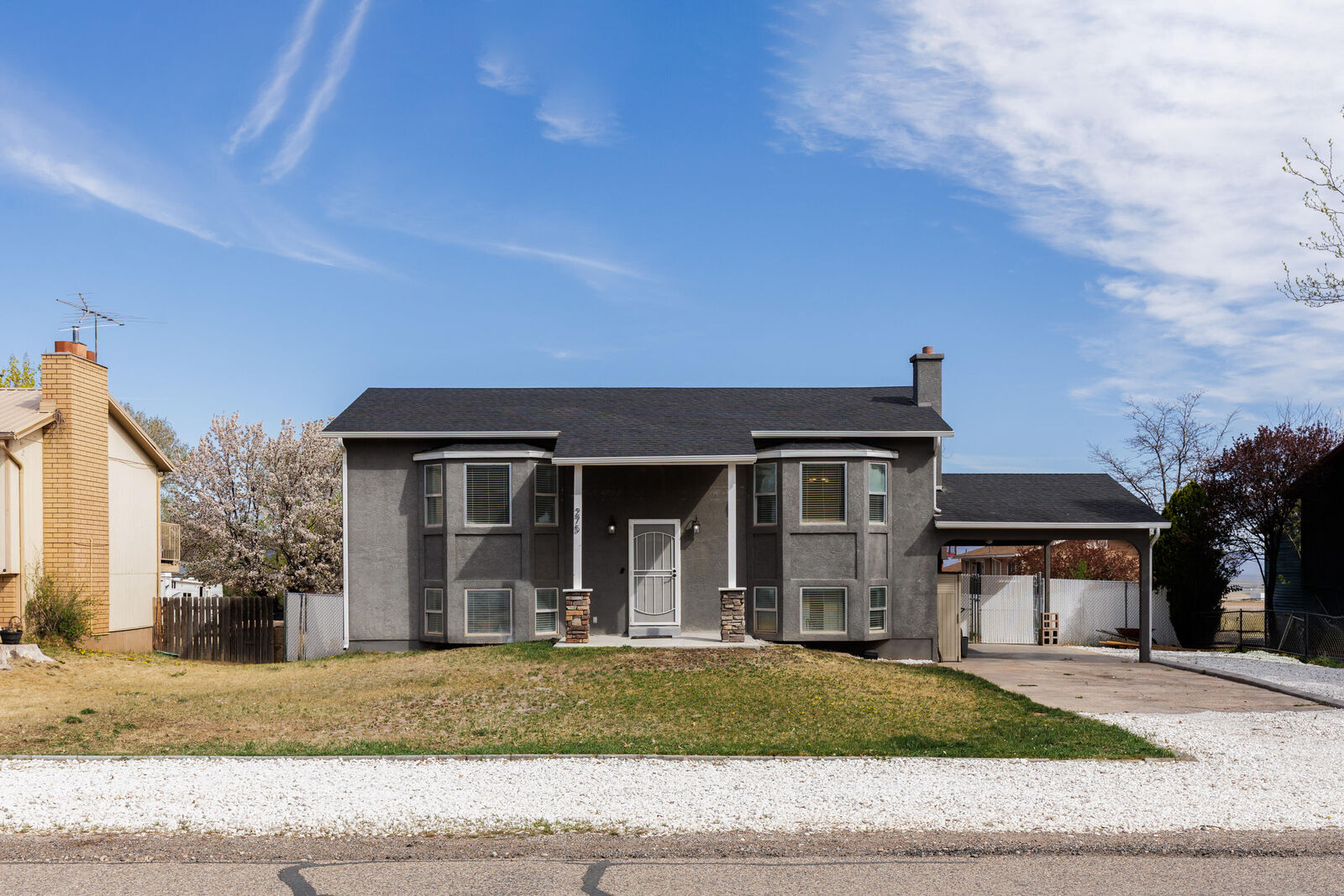 Property Photo:  275 E 400 N  UT 84761 