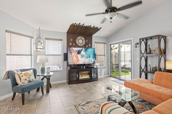 Property Photo:  4701 E Abraham Lane  AZ 85050 