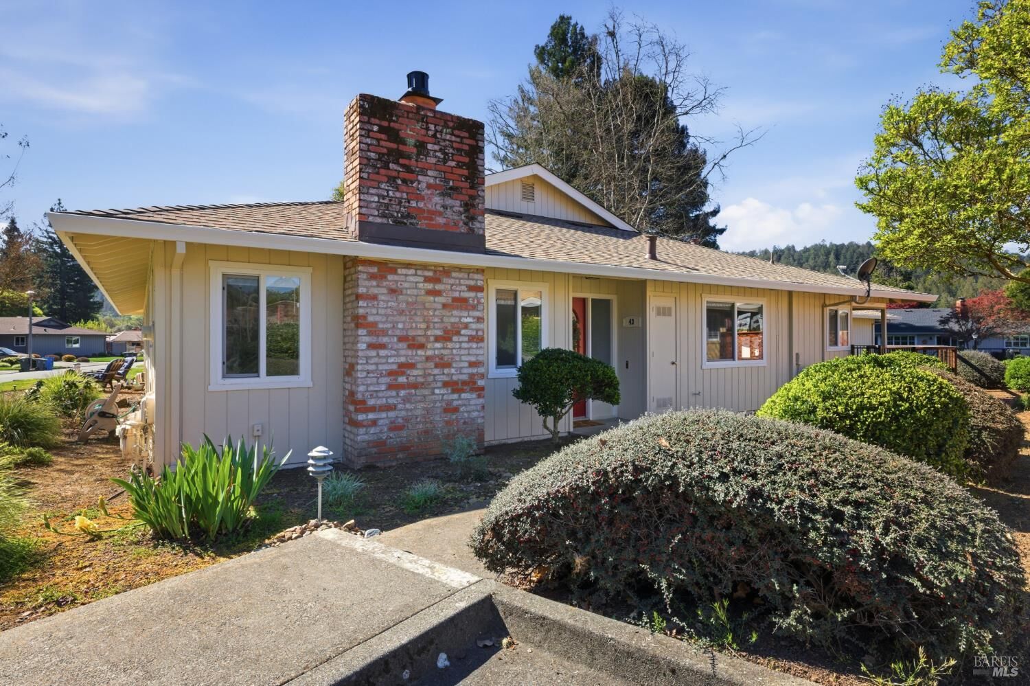 Property Photo: 43 Aspen Meadows Circle CA 95409