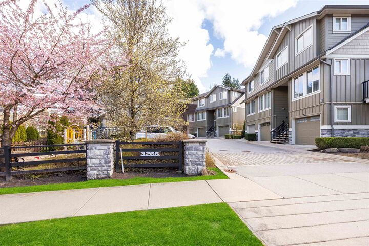 Property Photo:  3266 147 Street 8  BC V4P 1Z8 