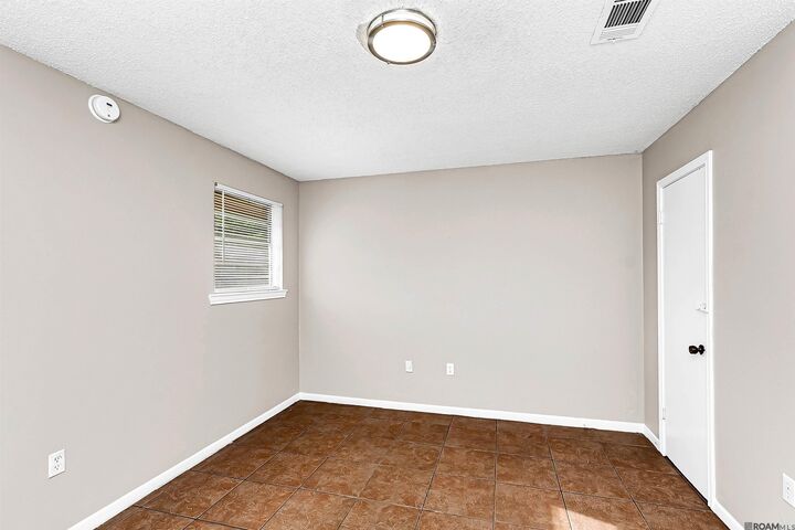 Property Photo:  7024 Albatross Dr  LA 70811 