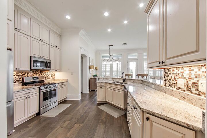 Property Photo:  2884 Quiet Oak Place  LA 70359 