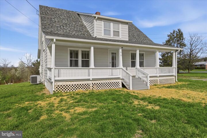 Property Photo: 155 Royal Avenue VA 22602