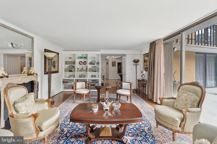 Property Photo:  4200 Massachusetts Avenue NW 106  DC 20016 