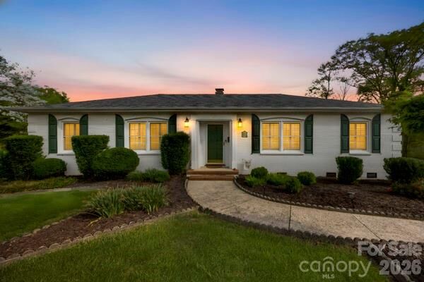 Property Photo:  112 Brook Lane  NC 28120 